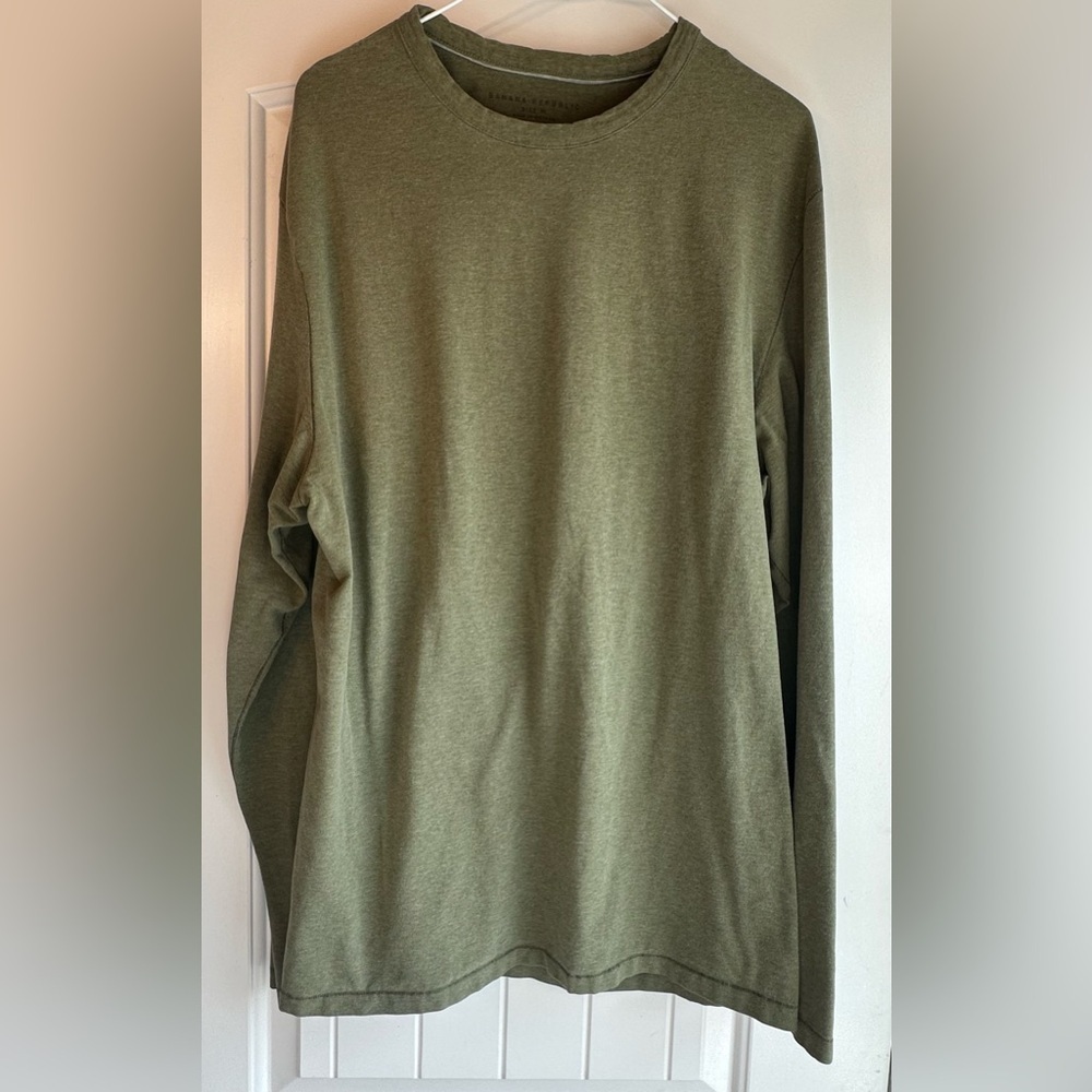 Banana Republic Sage Long Sleeve Shirt